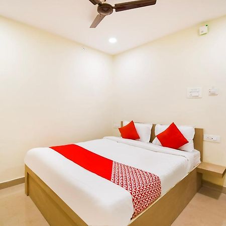 Rāipur Oyo Flagship 45586 Hotel Airport Inn מראה חיצוני תמונה